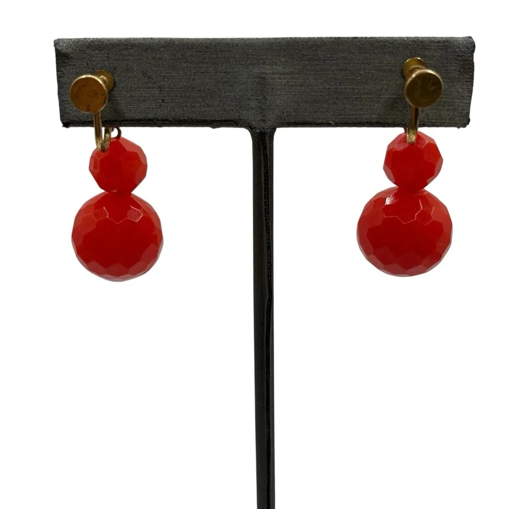 Cherry Red Faceted Bead Earrings Screw Back MCM Drop‎ Dangle VTG 50's Plastic
